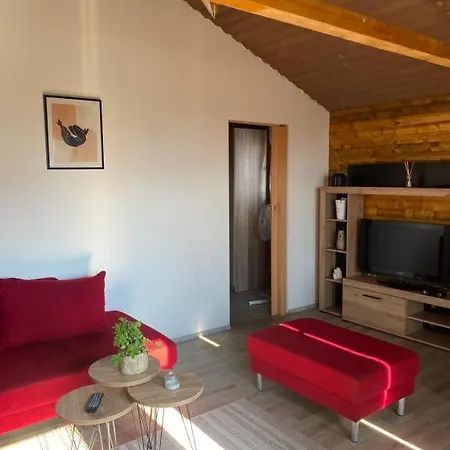 Horizonti Miroc Chalet