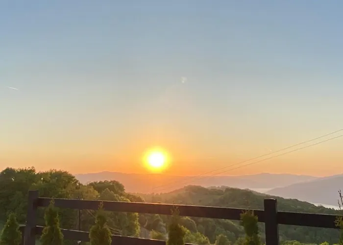 Chalet Horizonti Miroc *